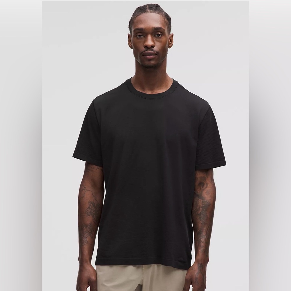 Lululemon Metal Vent Tech Relaxed-Fit Short-Sleeve Shirt